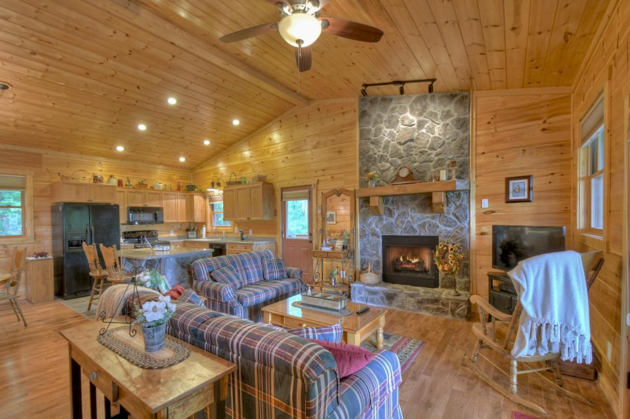 Hawks Hideaway - Cuddleup Villa Mashburn Mill Exterior photo