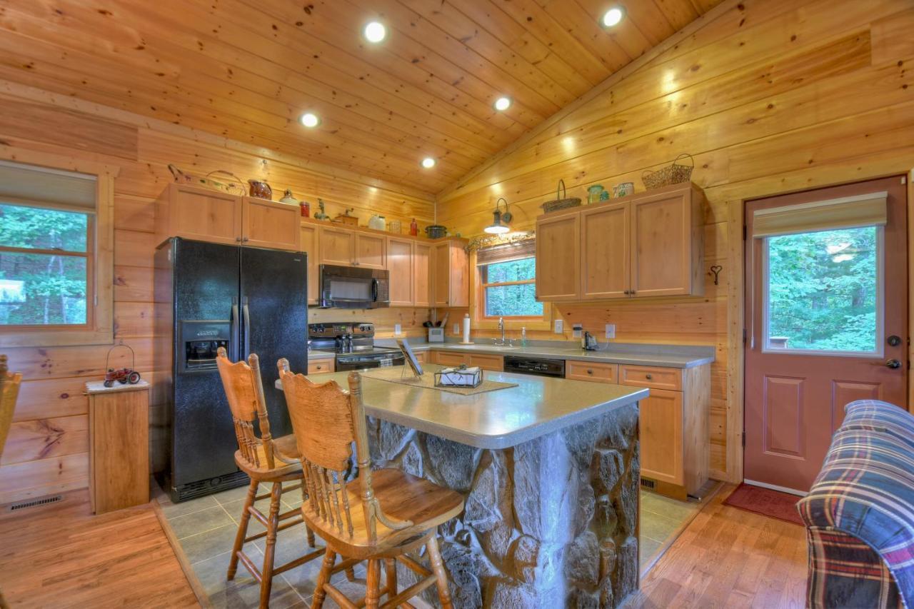 Hawks Hideaway - Cuddleup Villa Mashburn Mill Exterior photo